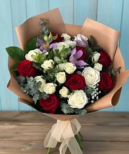 Букет цветов из:  Розы и Альстромерии в Машково