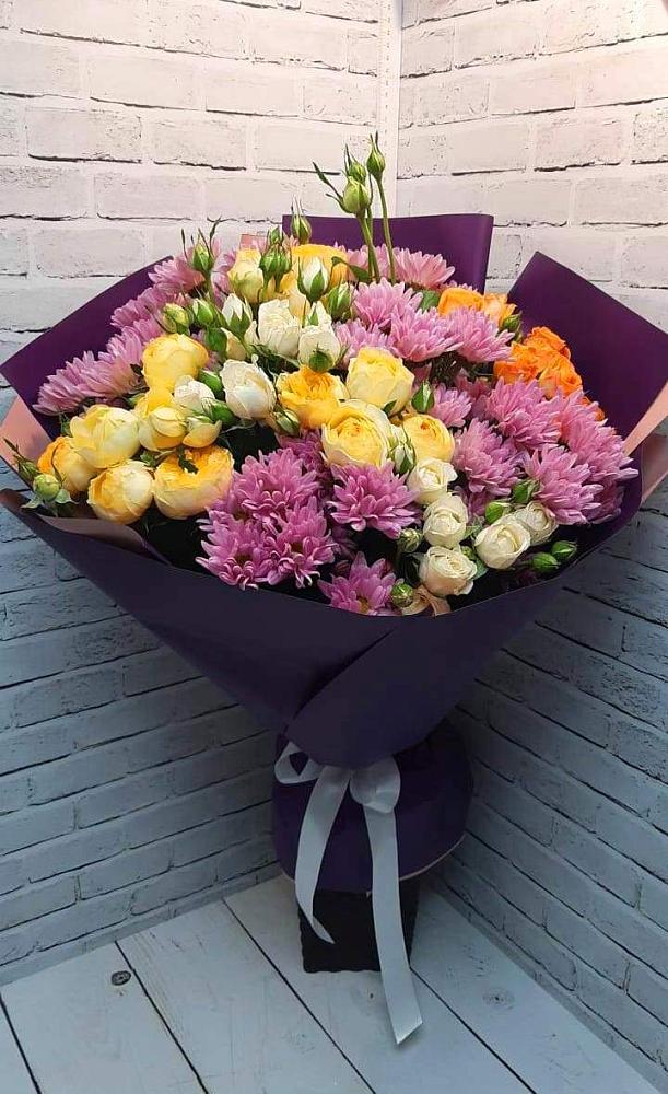 Букет цветов из: Хризантемы и Розы в Машково