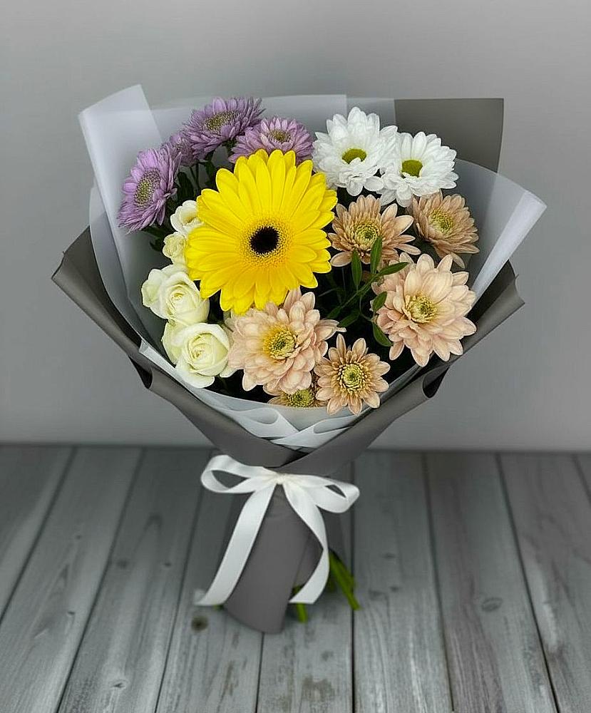 Букет цветов из: Розы, Герберы и Хризантемы в Машково