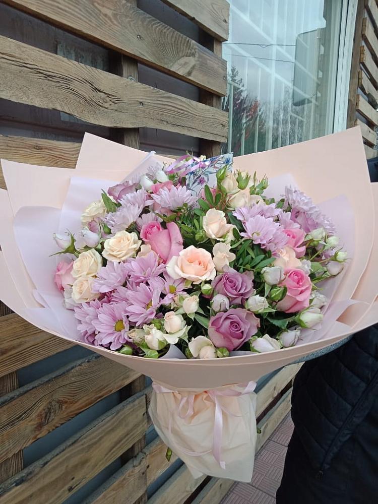 Букет цветов из: Розы и Хризантемы в Машково