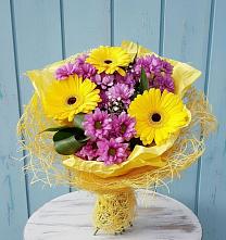 Букет цветов из:  Хризантемы и Герберы в Машково