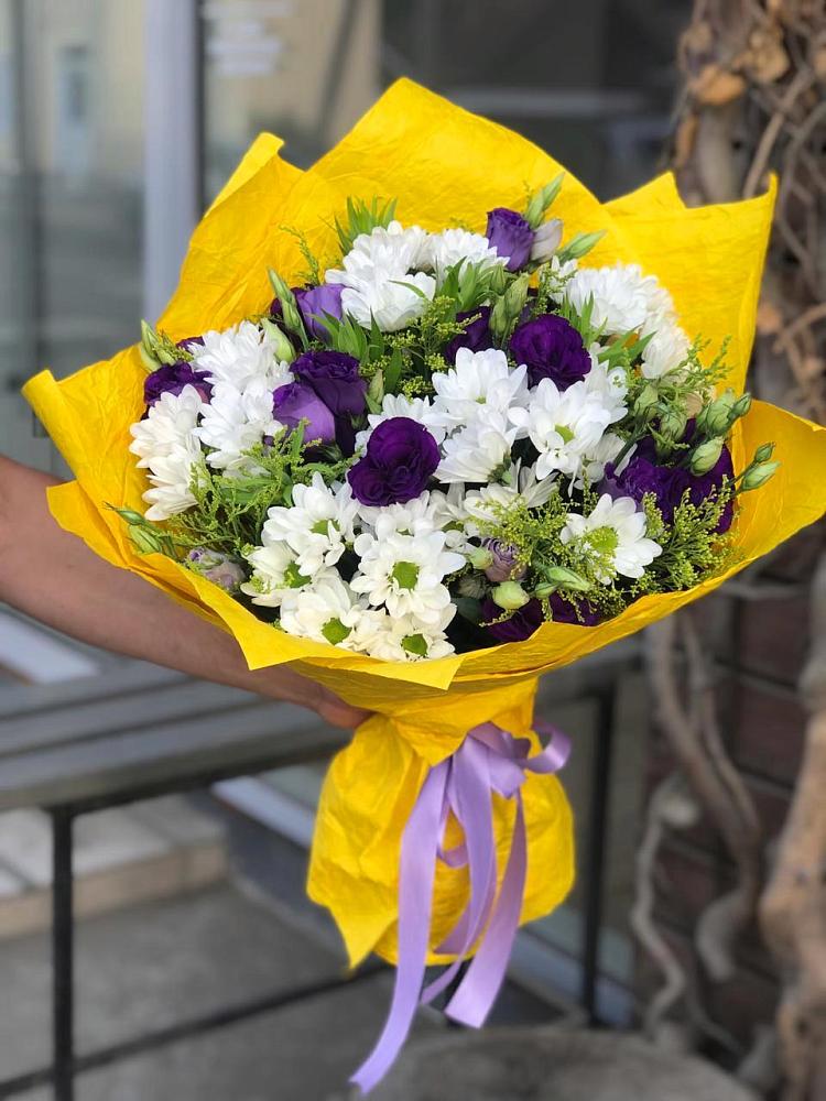 Букет цветов из: Ирисы, Хризантемы и Ромашки в Машково