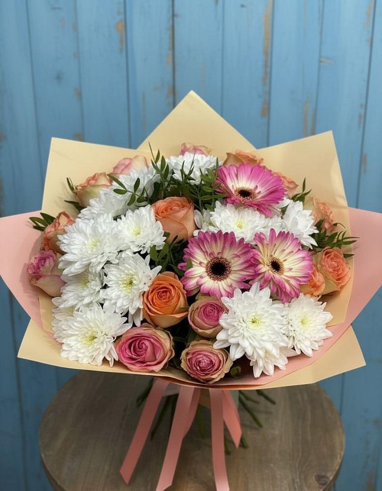 Букет цветов из: Розы, Герберы и Хризантемы в Машково