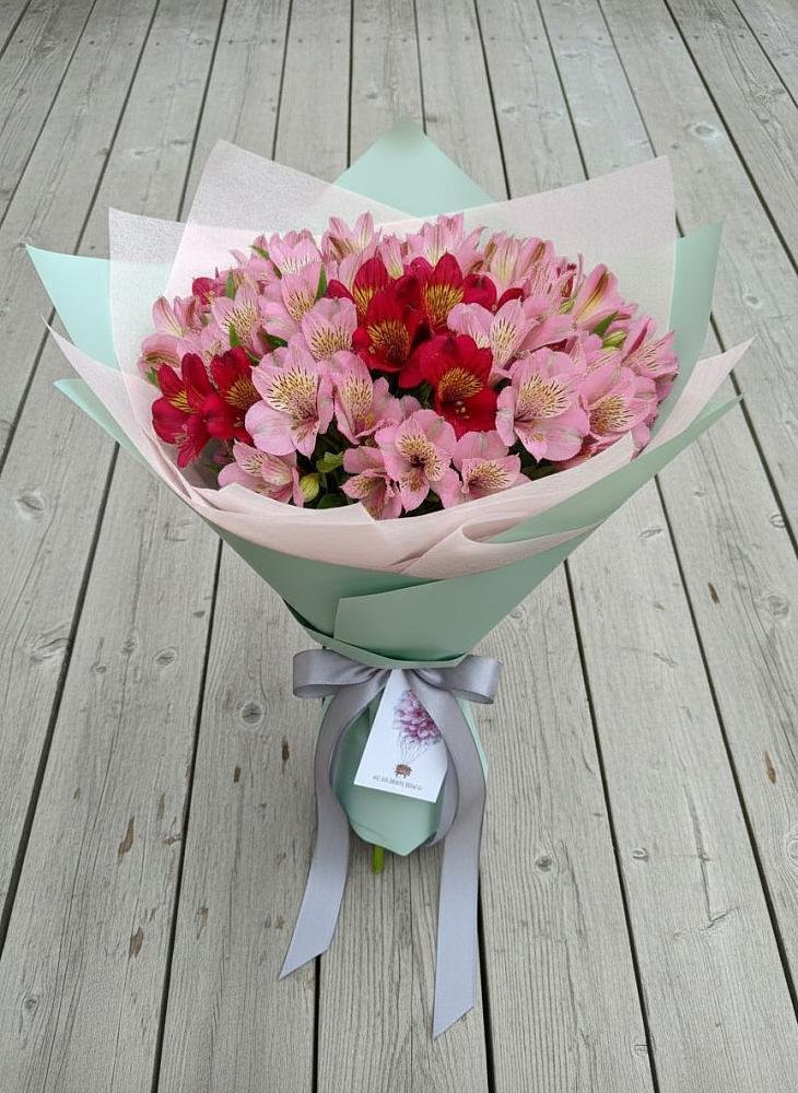 Букет цветов из: Альстромерии в Машково