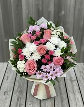 Букет цветов из:  Альстромерии, Гвоздики, Розы и Хризантемы в Машково