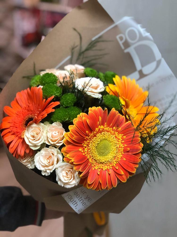 Букет цветов из: Герберы, Хризантемы и Розы в Машково
