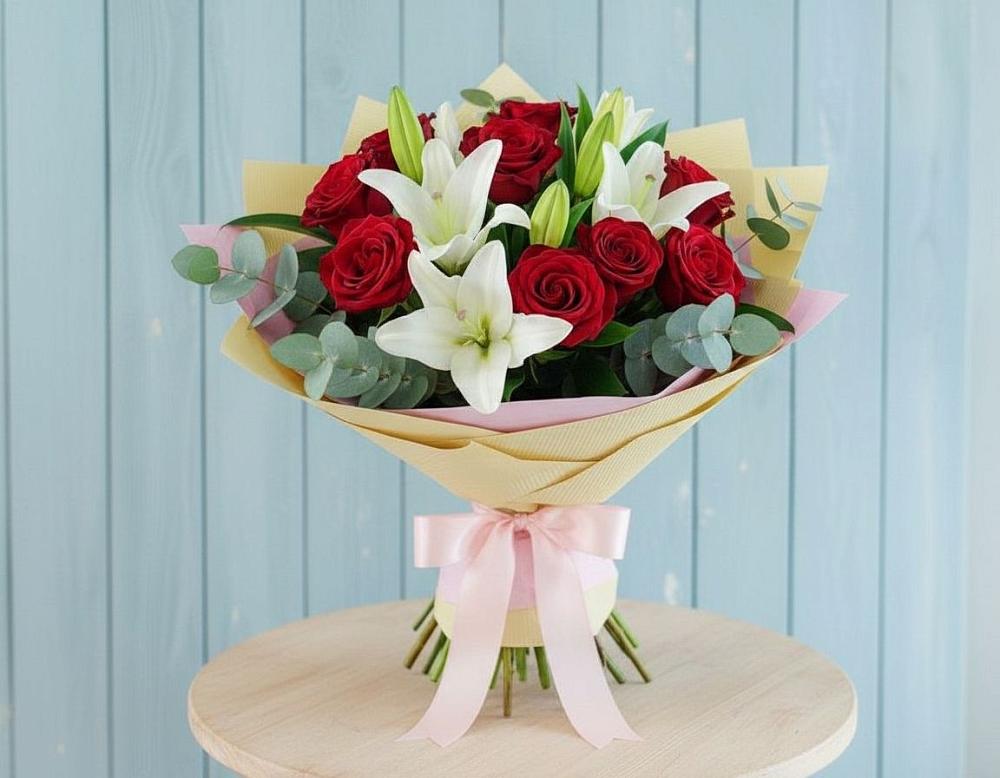 Букет цветов из: Лилии и Розы в Машково