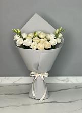 Букет цветов из:  Розы и Лизиантусы в Машково